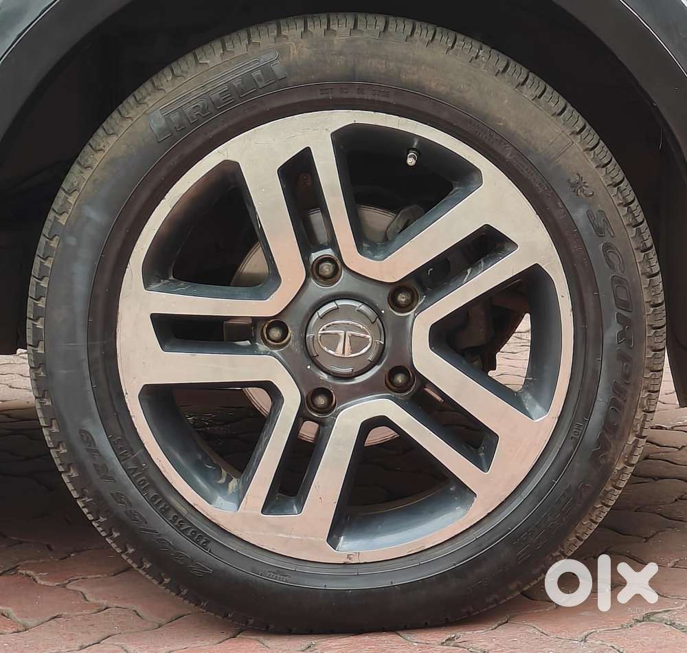 Tata Hexa 2.2 Xta 4x2 7 Str, 2018, Diesel