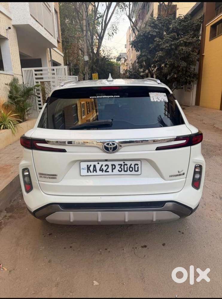 Toyota Urban Cruiser Hyryder 2013 Petrol Good Condition