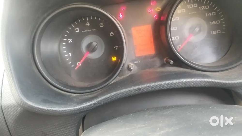 Mahindra Tuv 300 2015 Diesel Manual