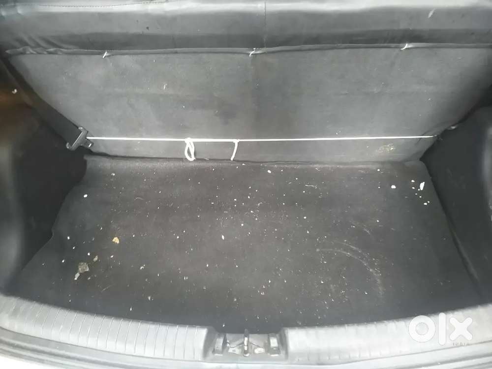 Hyundai I10 Sportz Diesel 2015 72km Driven Neat Vehicle