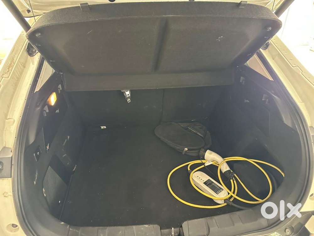 Tata Curvv Ev 2024 Electric Well Maintained