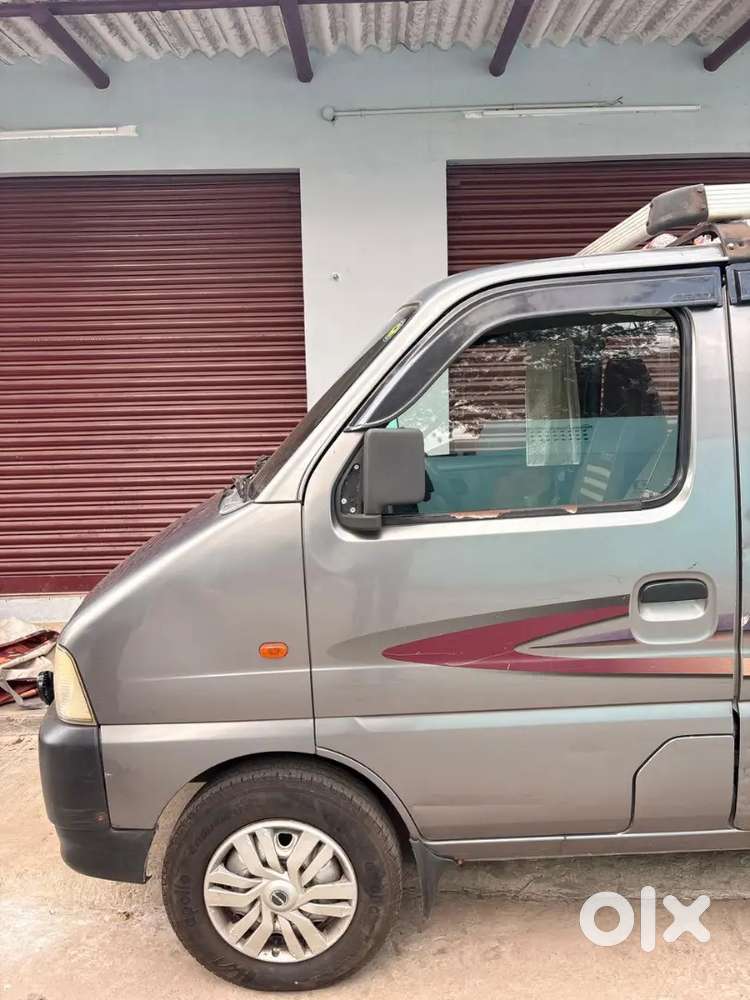 Maruti Suzuki Eeco 2010 Petrol Well Maintained