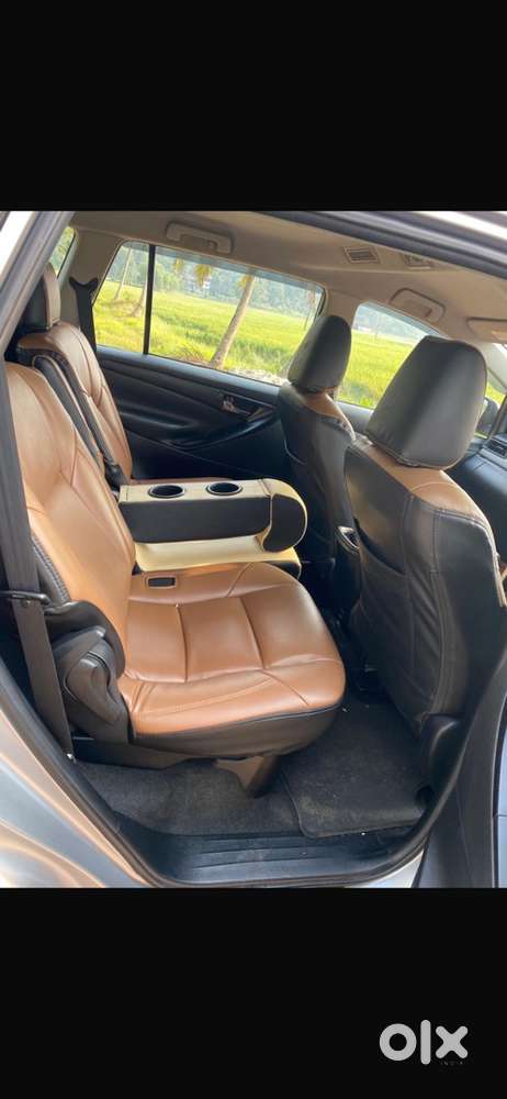 Toyota Innova Crysta 2017