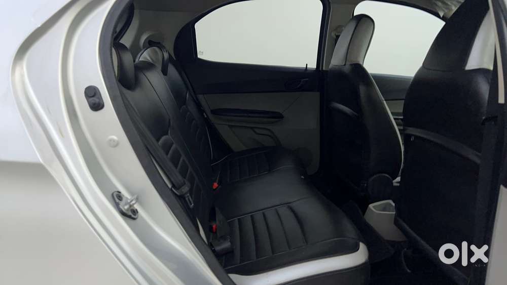 Tata Tiago 1.2 Revotron Xt, 2016, Petrol
