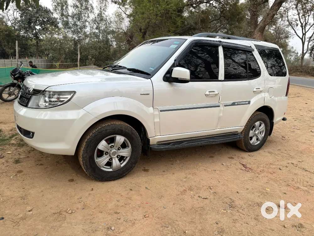 Tata Safari Storme 2016 डीज़ल