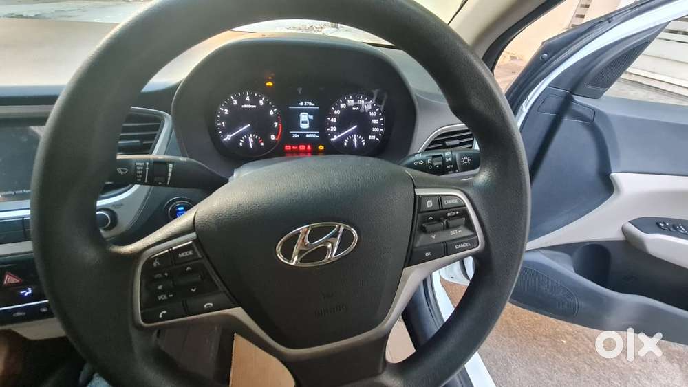 Hyundai Verna 1.6 Sx (o) Vtvt Se, 2020, Petrol