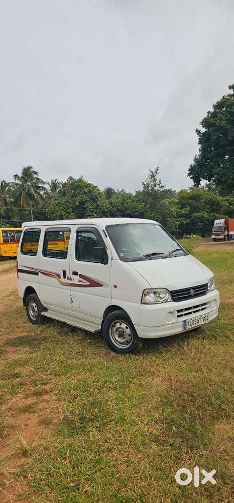 Maruti Suzuki Eeco 5 Str Ac (o), 2012, Petrol