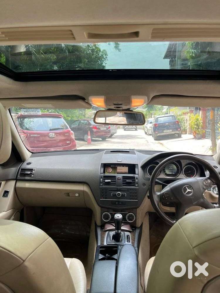 Mercedes-benz E-class E 200, 2011, Petrol