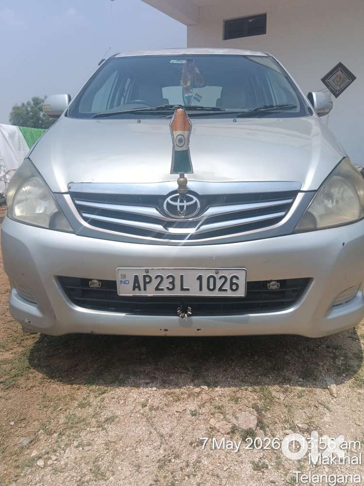 Toyota Innova 2.5 G (diesel) 8 Seater, 2006, Diesel