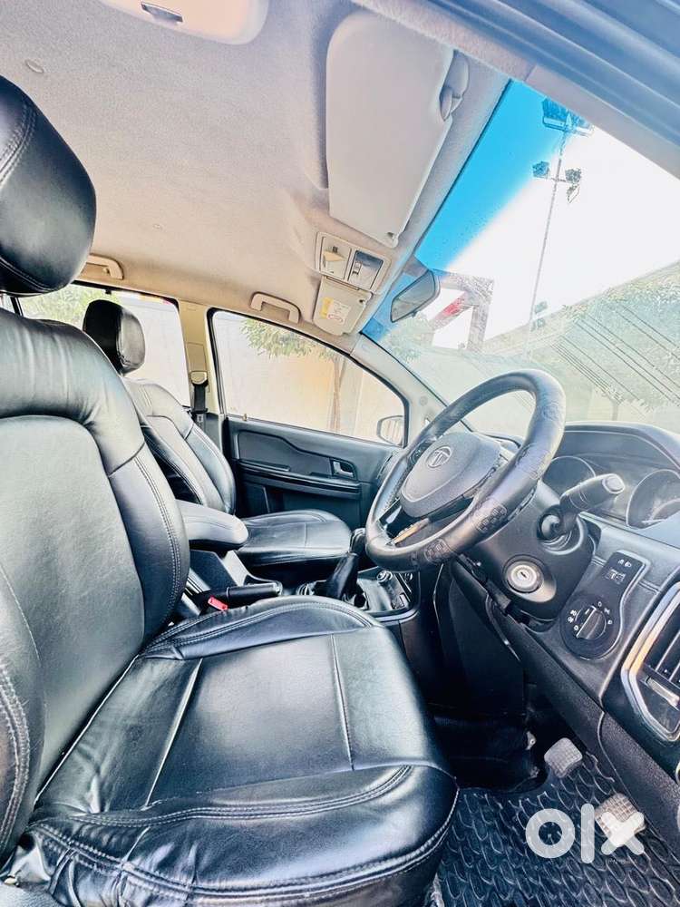 Tata Hexa 2.2 Xe 4x2 7 Str, 2018, Diesel