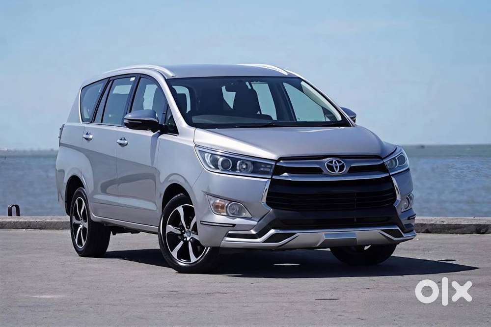 Toyota Innova Crysta 2.8 Z, 2016, Diesel