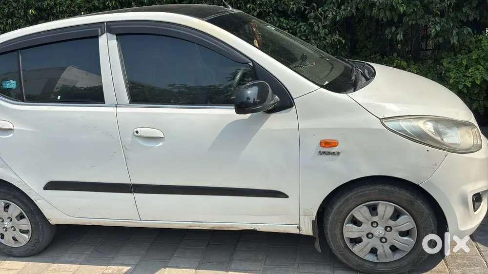 Hyundai I10 Sportz Cng Fitted With All Accessories