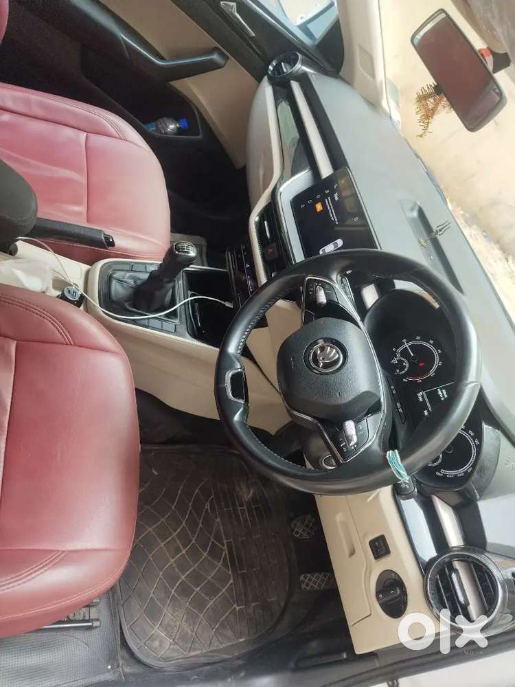 Skoda Slavia 2022 Petrol 35140 Km Driven.. Full Showroom Track