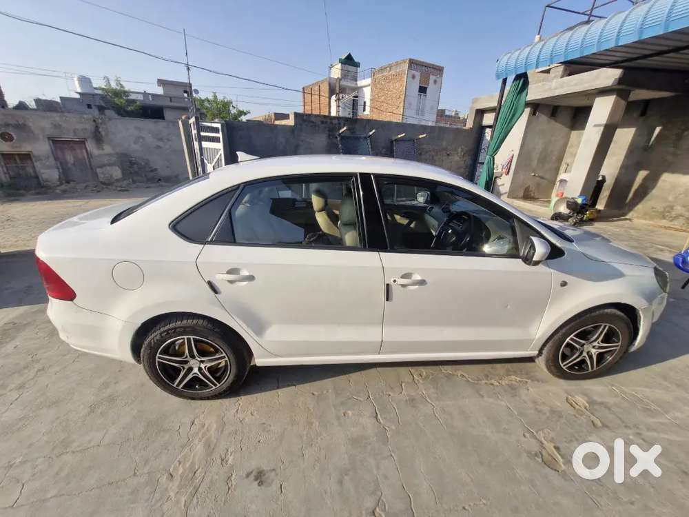Skoda Rapid 2012 Diesel Well Maintained New Alloy Tyre New Service Ok