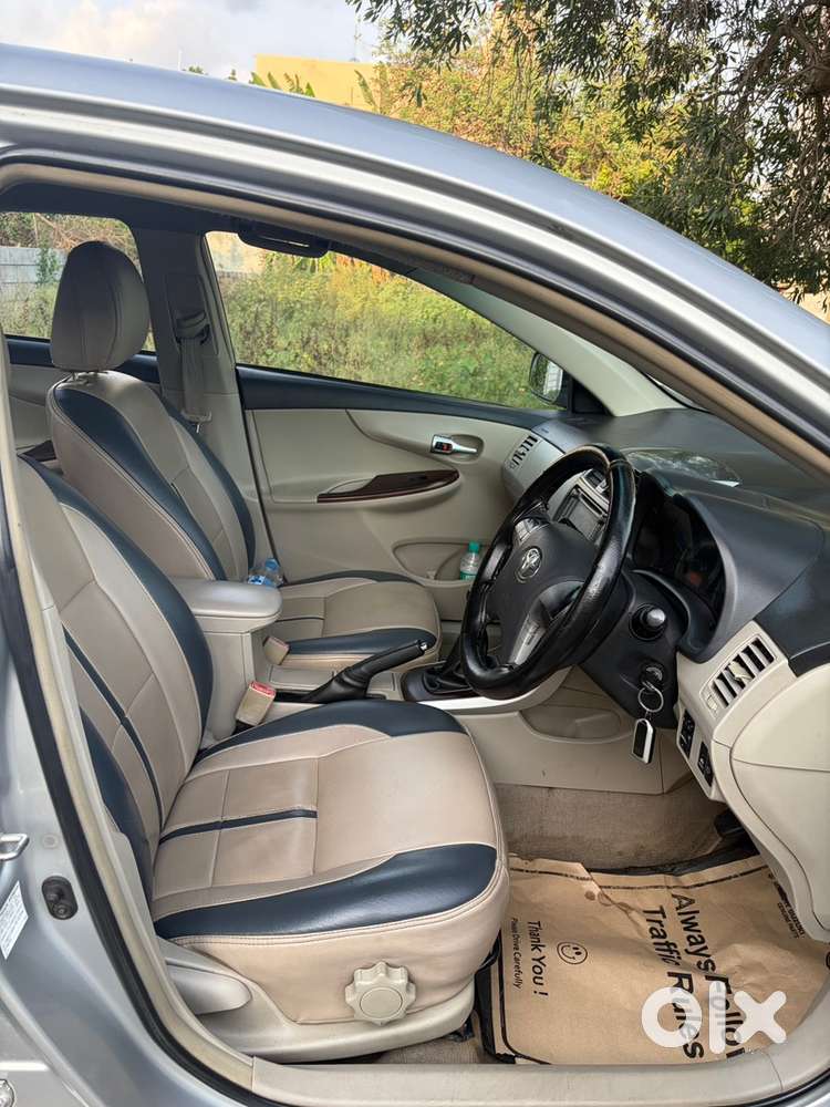Toyota Corolla Altis 2011 Diesel