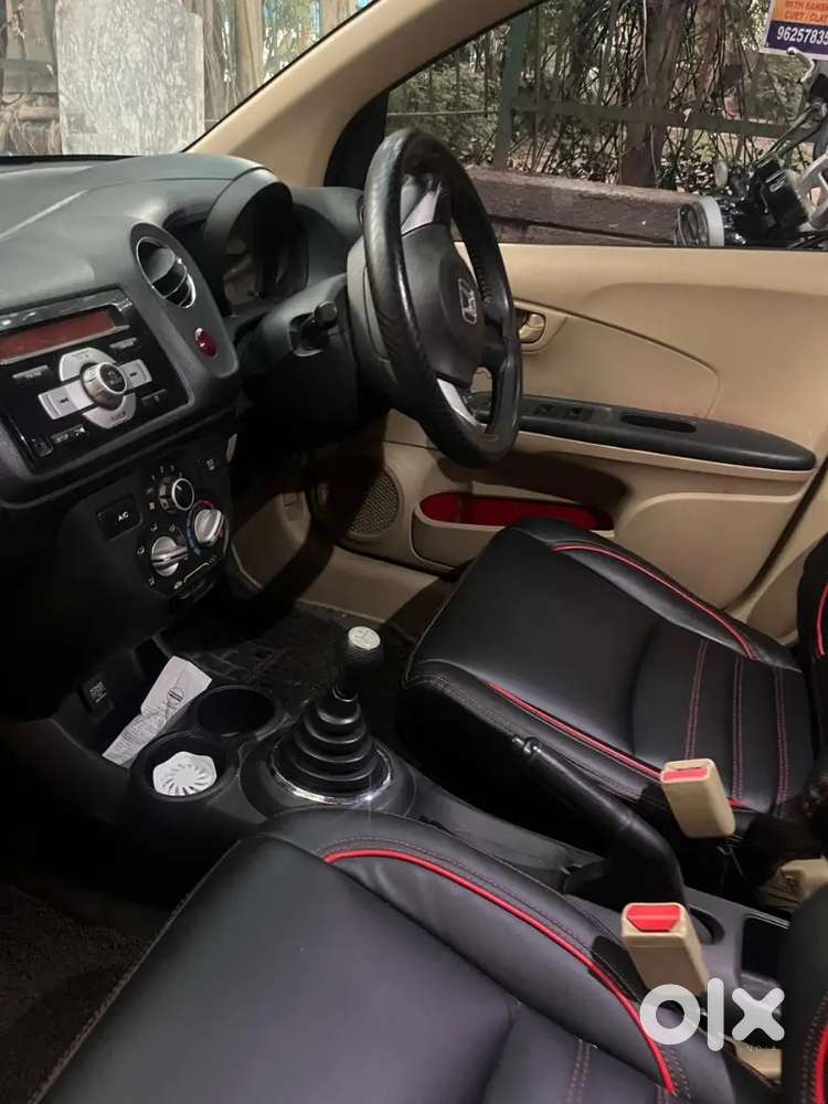 All Orignal Car Ek Dum Achi Condition Hai Gadi Ki