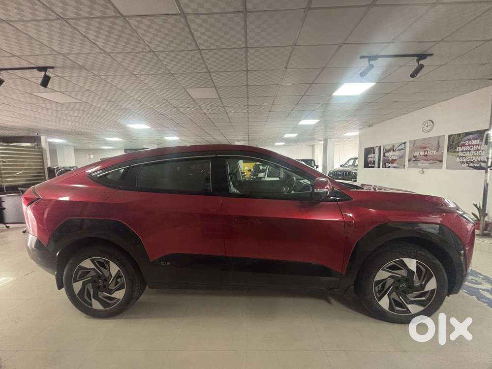 Mahindra Xev 9e Three B79 Kwh, 2025, Electric