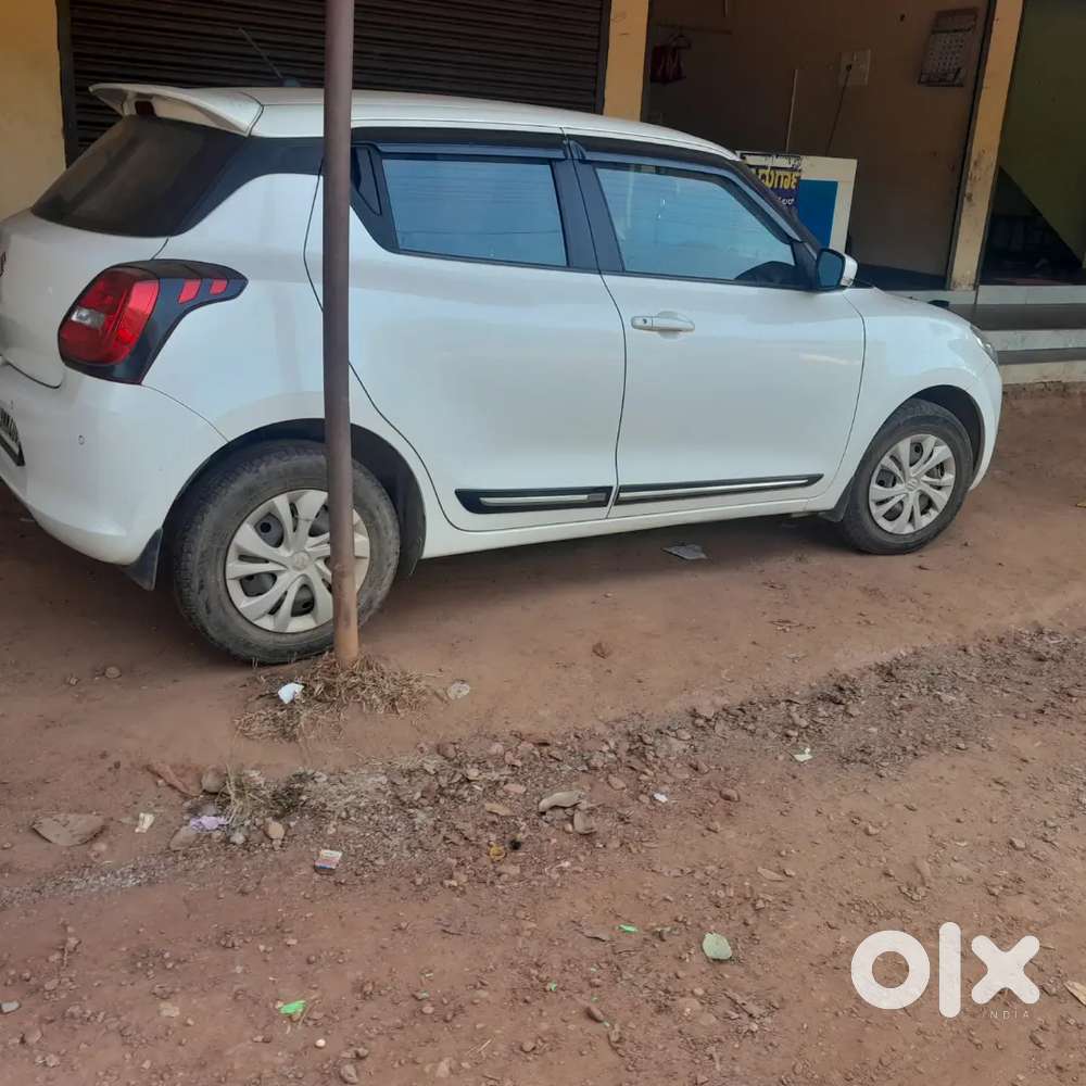 Maruti Suzuki Swift 2022 Petrol 14000 Km Driven