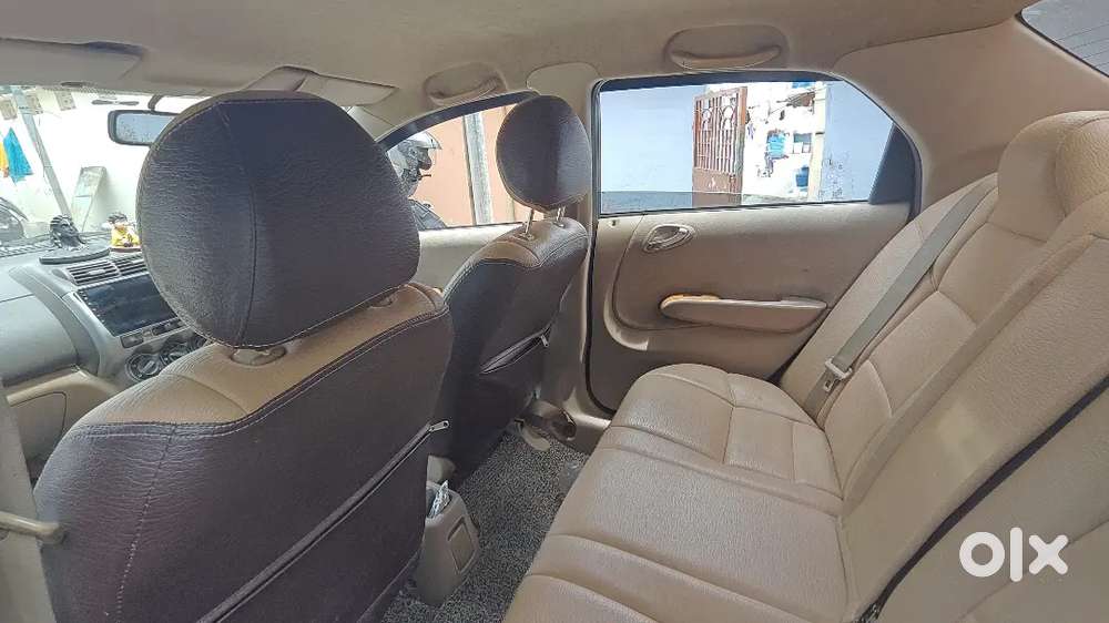 Honda City Zx Petrol 2004