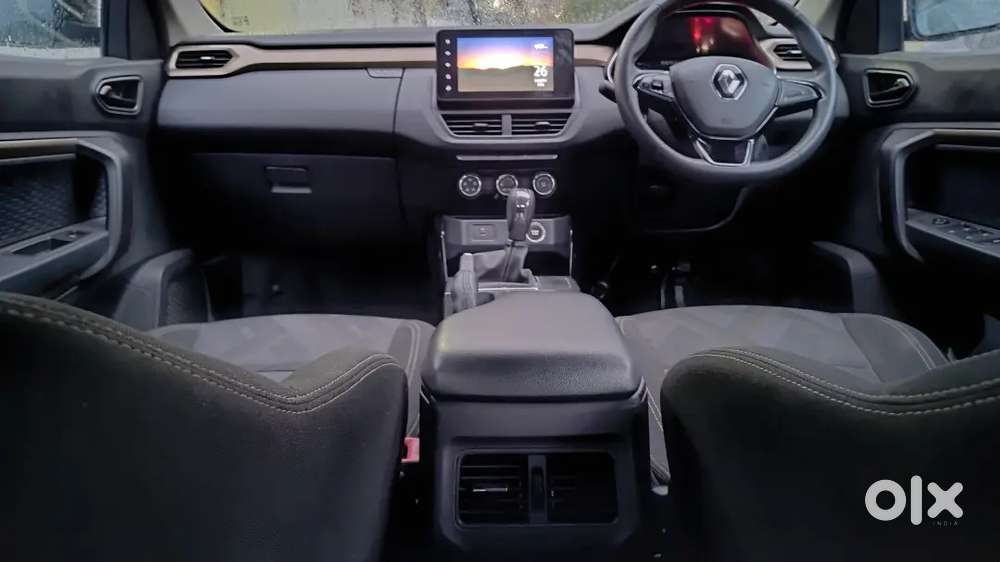 Renault Kiger Rxt 2021 Petrol Automatic Dual Tone