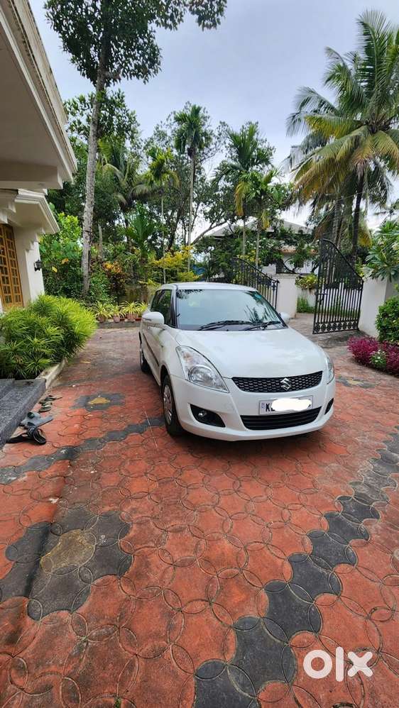 Swift 2013 Maruti Petrol Manual