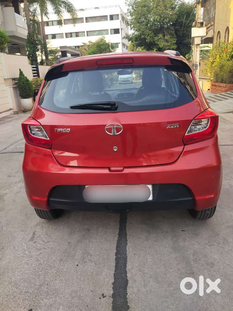 Tata Tiago 1.2 Revotron Xza, 2018, Petrol