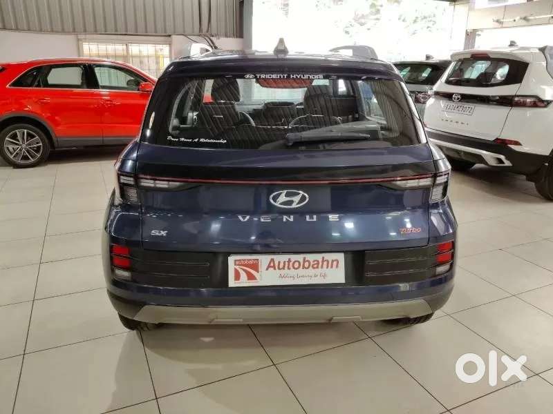 Hyundai Venue 1.0 Sx (o) Turbo Dct, 2023, Petrol
