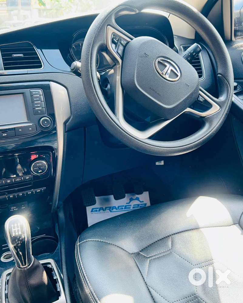 Tata Bolt Revotron Xt, 2015, Petrol