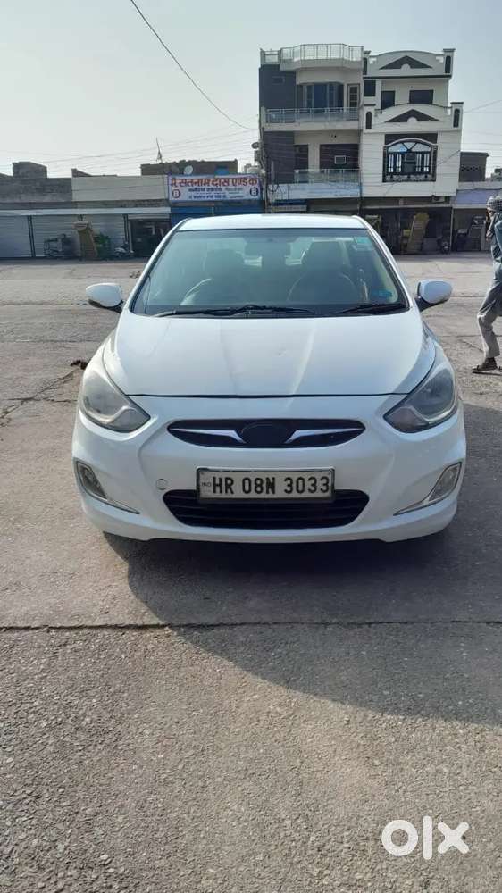 Hyundai Verna 2011 Diesel Manual