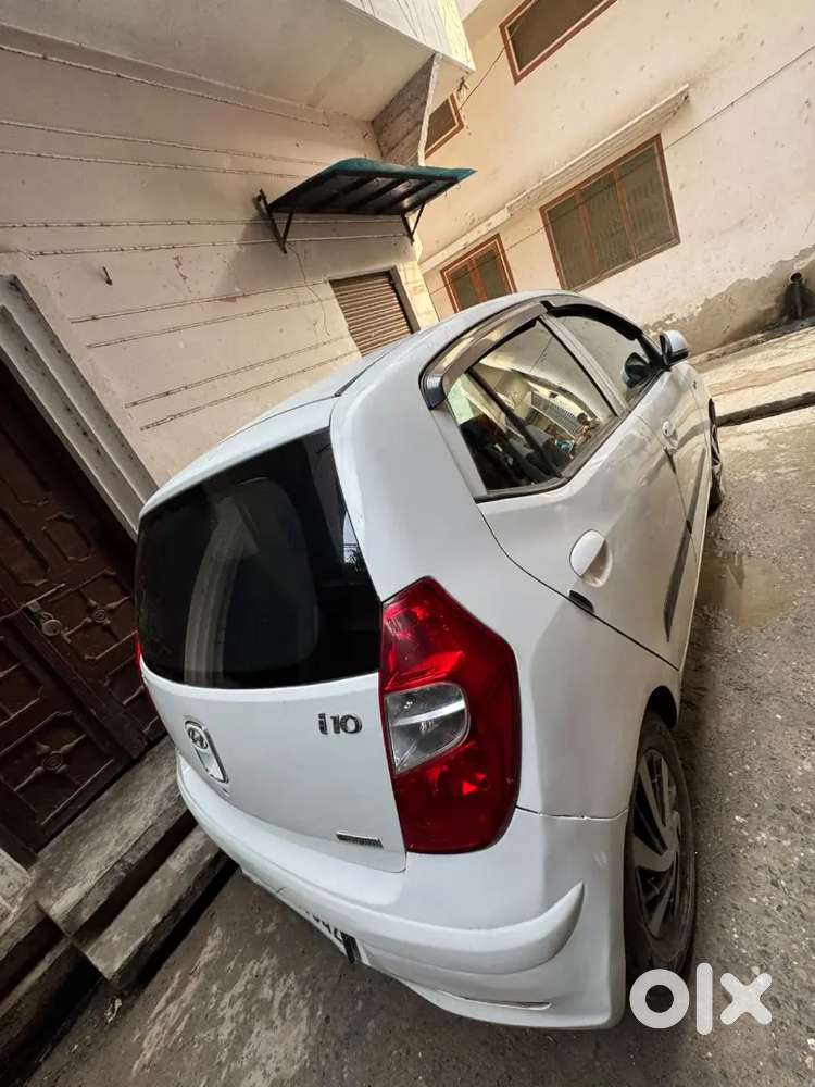 Hyundai  I10 Brand New Condition 2011 Model Petrol. 3 Owner