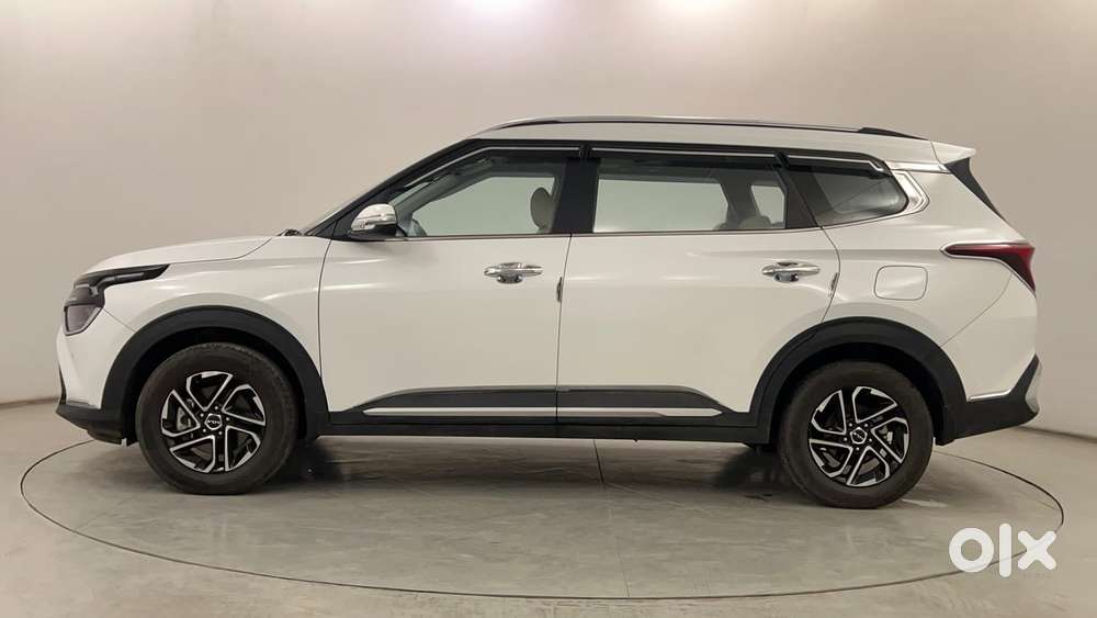 Kia Carens 1.4 Luxury Plus 6 Str, 2023, Petrol