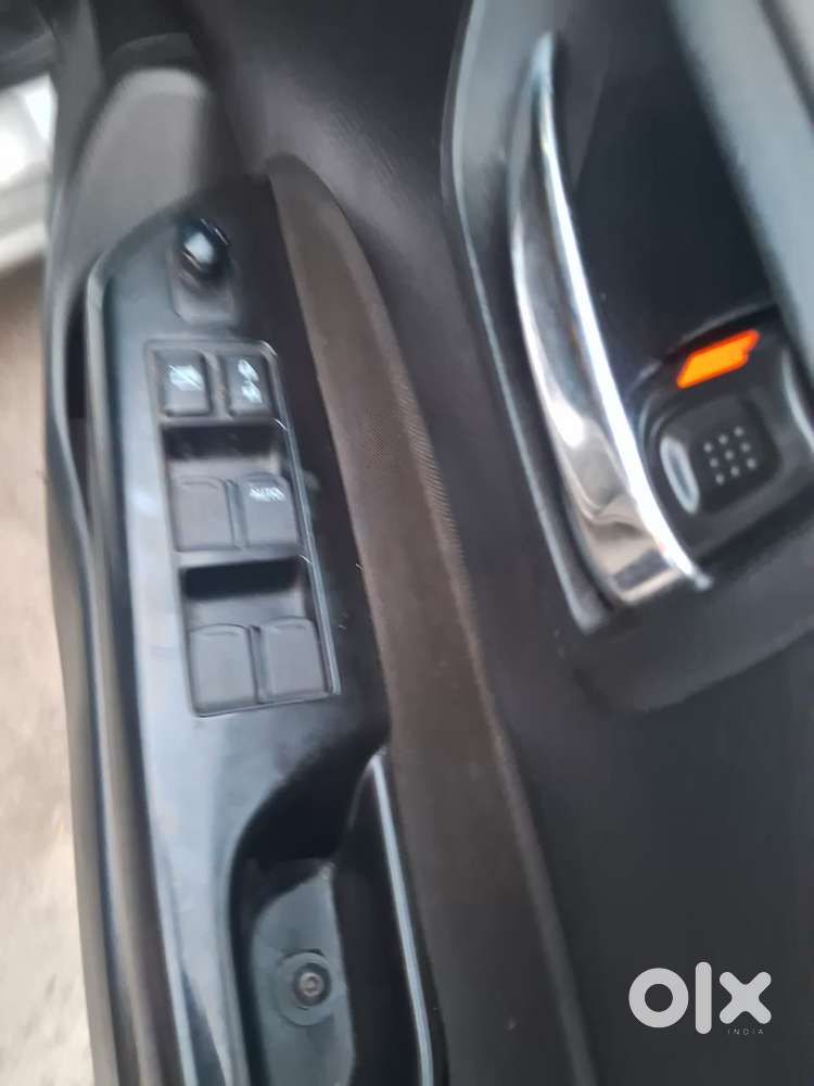 Maruti Suzuki Swift Vdi, 2012, Diesel