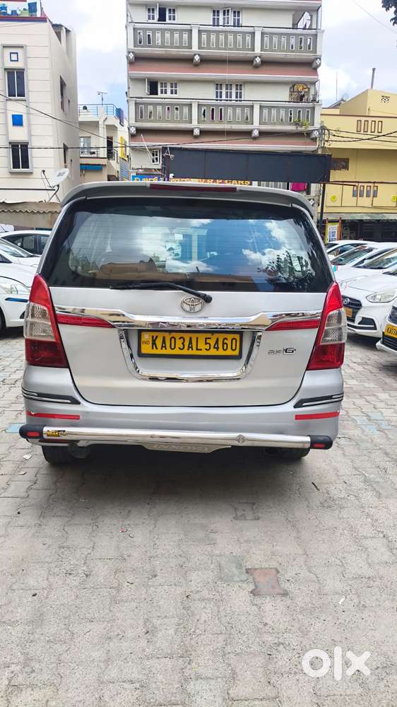 Toyota Innova 2.5 G (diesel) 8 Seater Bs Iv, 2014, Diesel