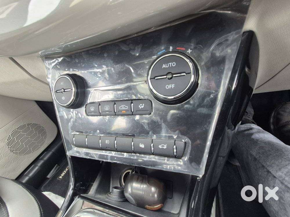 Tata Nexon 1.2 Revotron Xz Plus (s), 2023, Petrol