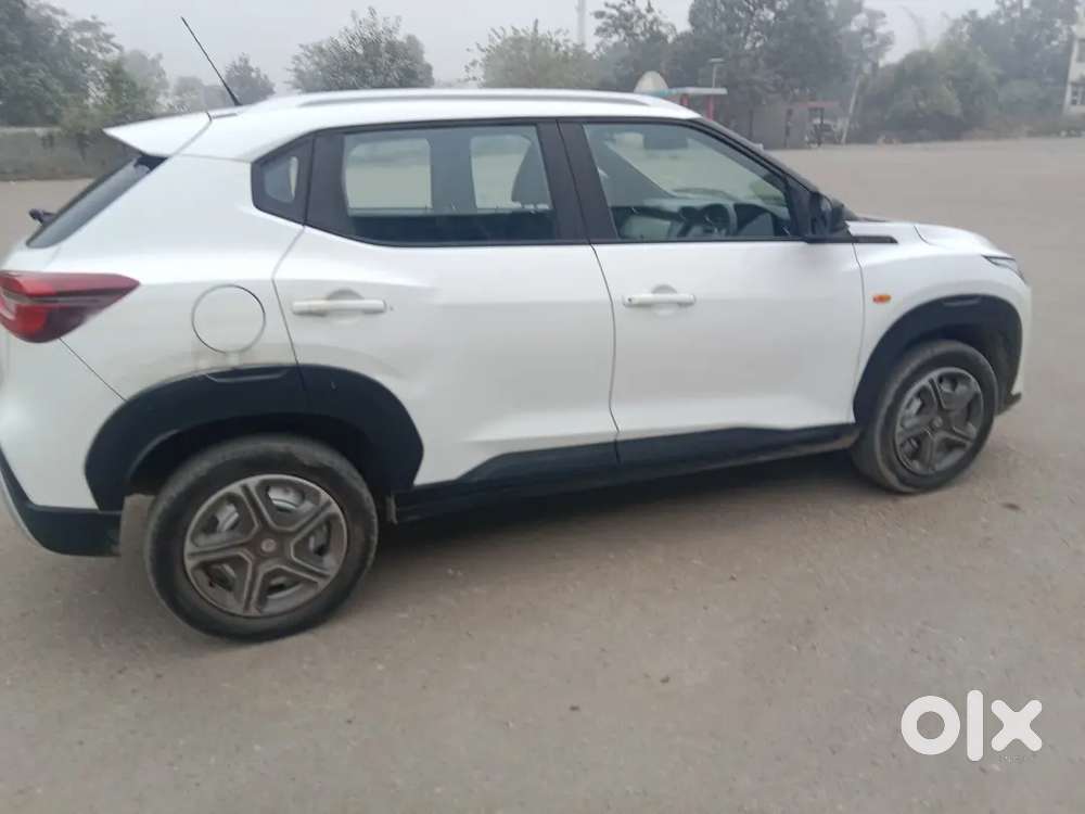 Nissan Magnite 2023 Petrol 30000 Km Driven