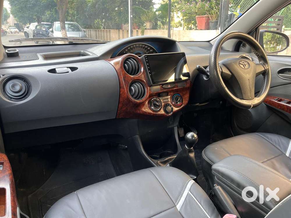 Toyota Etios G Exclusive, 2015, Cng & Hybrids