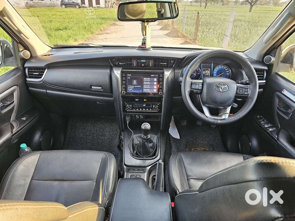 Toyota Fortuner 2021 Diesel Well Maintained