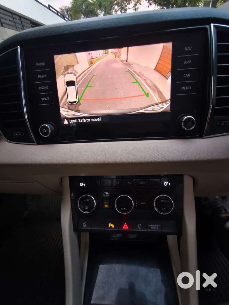 Skoda Karoq 1.5 Style At, 2020, Petrol