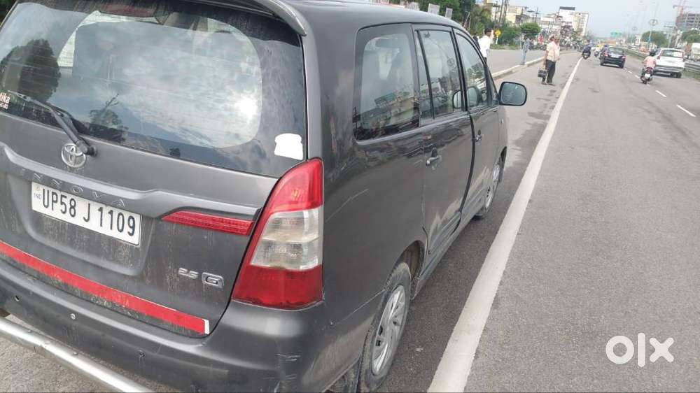 Toyota Innova 2.5 G4 2013