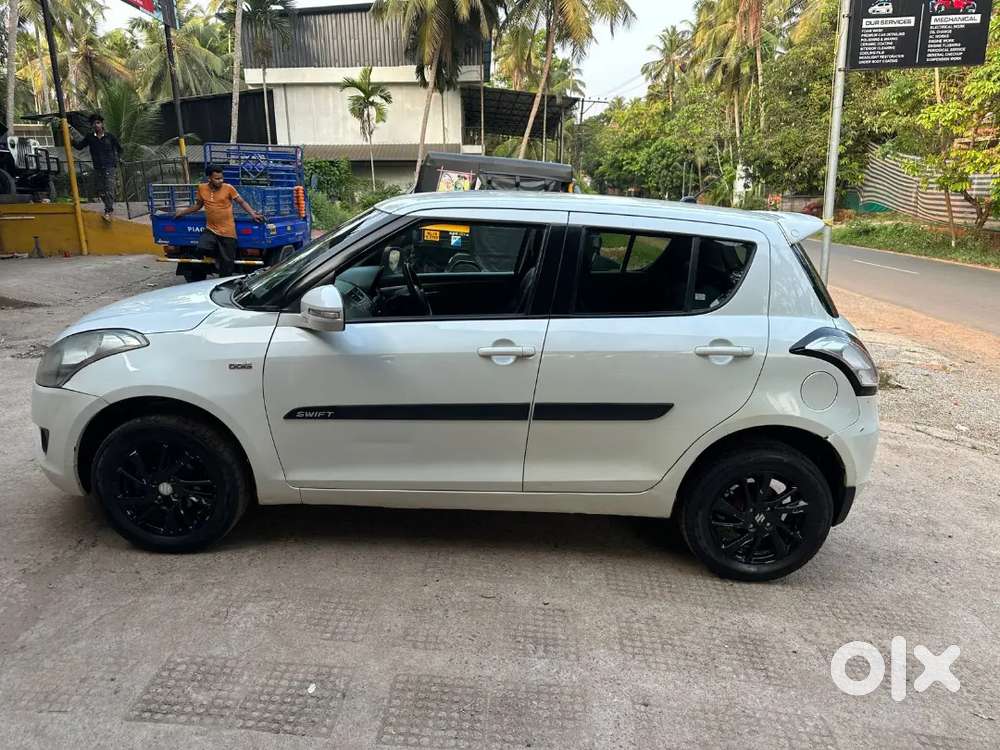 Maruti Suzuki Swift Zdi  2014 Diesel 128000 Km Driven