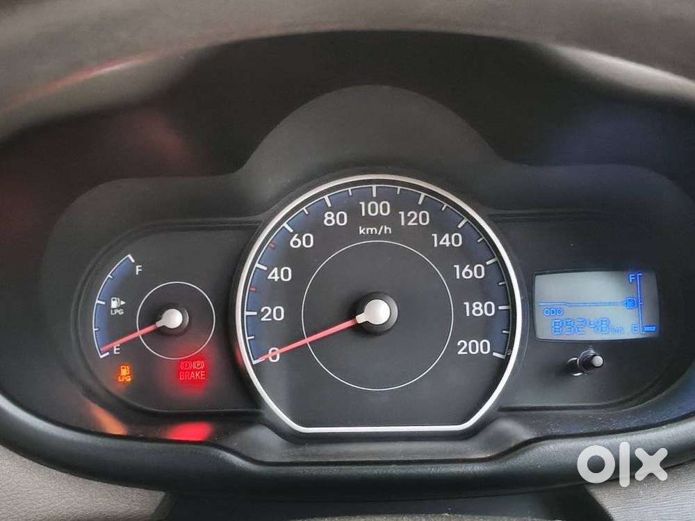 Hyundai I10 Sportz 1.1 Lpg, 2015, Petrol