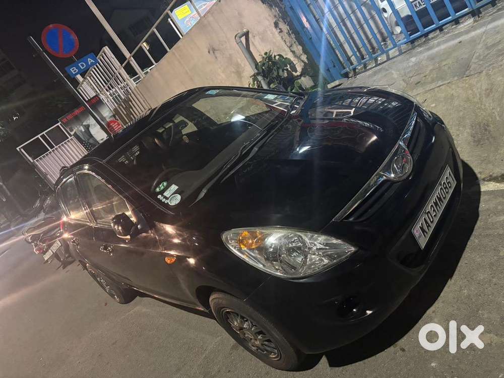 Hyundai New I20 2010 Petrol 85000 Km Driven