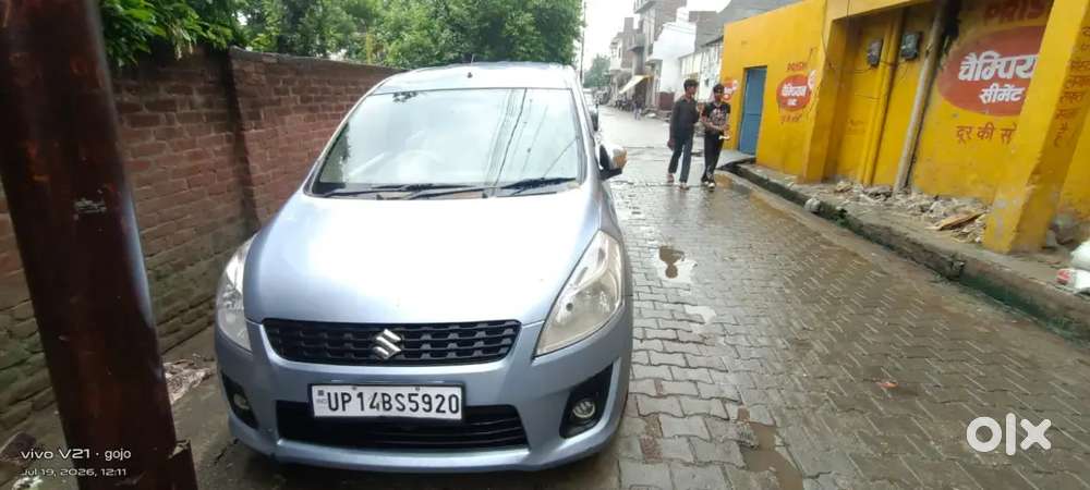 Maruti Ertiga Zdi 2012