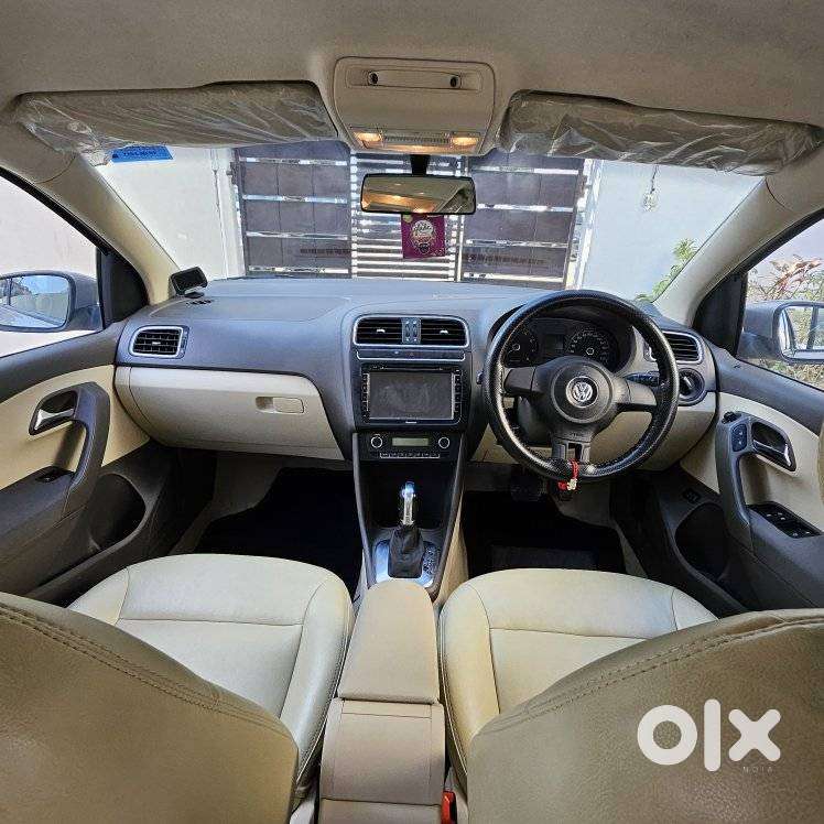 Volkswagen Vento 1.2 Tsi Highline Plus At, 2011, Petrol