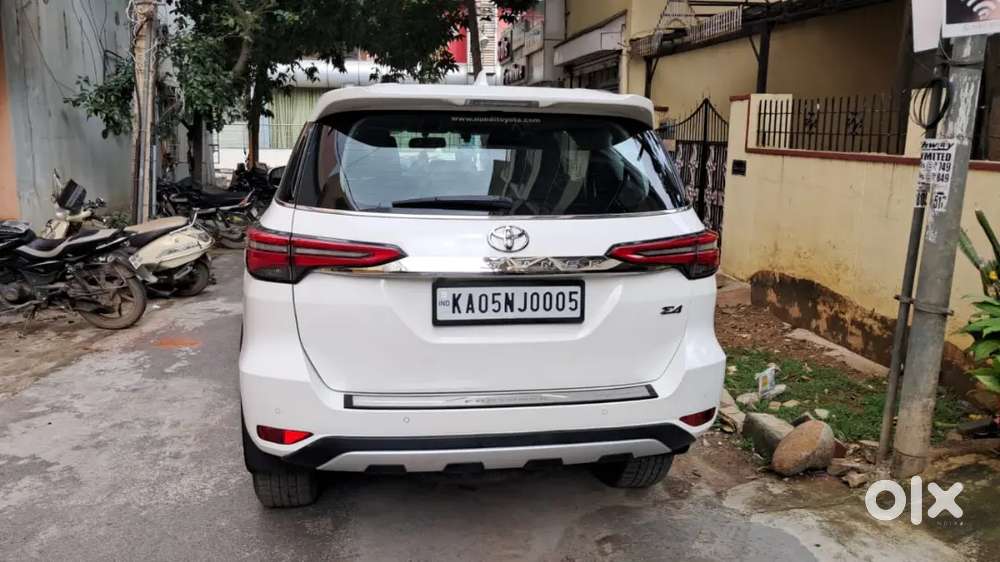 Toyota Fortuner 2023
