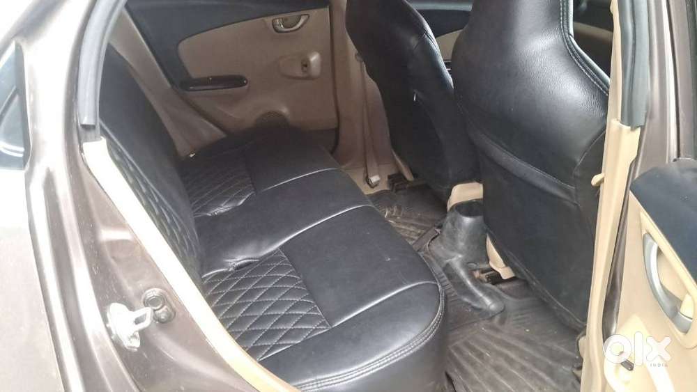 Honda Brio 2011-2013 V Mt, 2013, Petrol