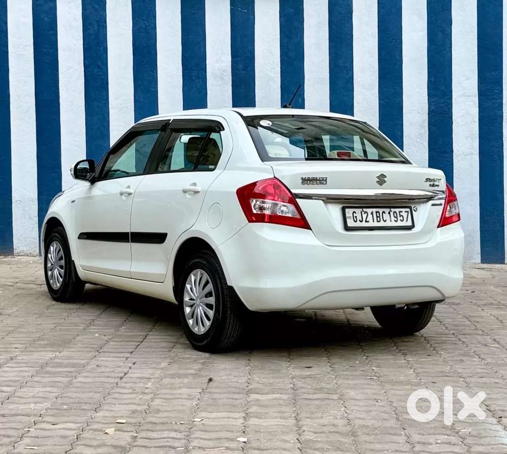 Maruti Suzuki Dzire 1.2 Vxi Amt, 2016, Petrol