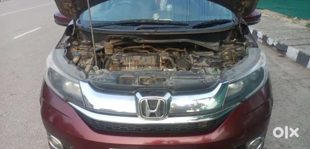 Seven seater car