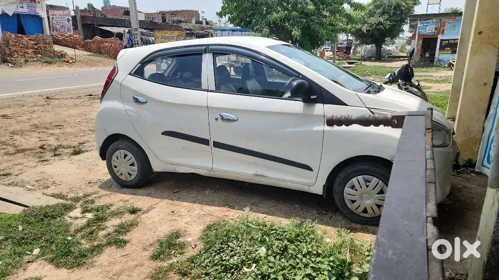 Hyundai Eon 2017 Cng & Hybrids 82000 Km Driven