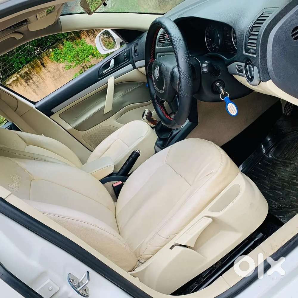 Skoda Laura Elegance 1.9 Tdi Mt, 2012, Diesel